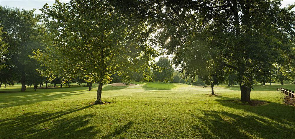 Champagne Sports Resort Drakensberg Exterior photo