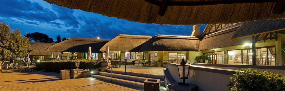 Champagne Sports Resort Drakensberg Exterior photo